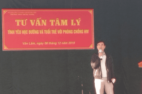 TƯ VẤN TÂM LÝ: TÌNH YÊU HỌC ĐƯỜNG VÀ TUỔI TRẺ PHÒNG CHỐNG HIV