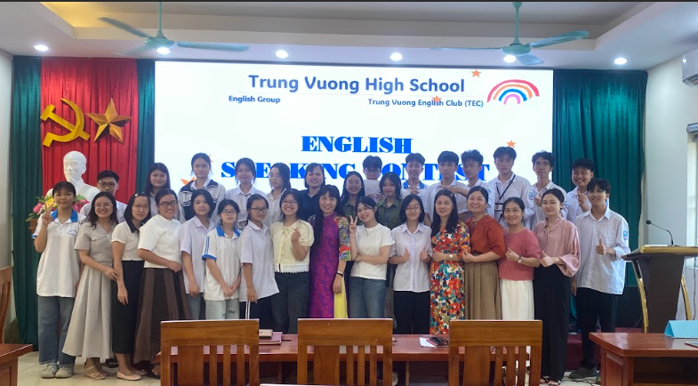 <a href='https://c3trungvuong.hungyen.edu.vn/tin-tuc/truong-thpt-trung-vuong-da-to-chuc-thanh-cong-cuoc-thi-hung-bien-tieng-anh-cap-truong-nam-hoc-2025-2026.html'>TRƯỜNG THPT TRƯNG VƯƠNG ĐÃ TỔ CHỨC THÀNH CÔNG CUỘC THI HÙNG BIỆN TIẾNG ANH CẤP TRƯỜNG NĂM HỌC 2025 – 2026</a>